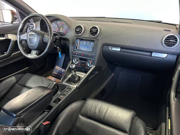 Audi A3 Cabrio 1.6 TDi S-line - 42