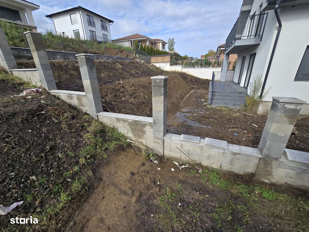 Casa 4 camere la cheie,2bai,120 mp,501 mp teren,zona Corunca - Imagine principală: 4/20