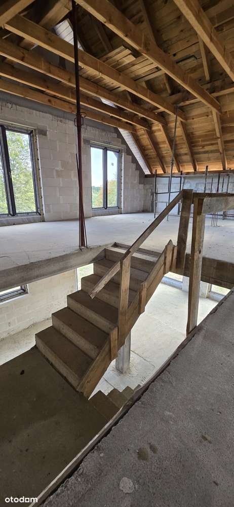 Dom - Nowe Osiedle, Ulica Misia Coralgola-10