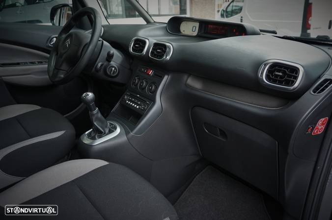 Citroën C3 Picasso 1.4 VTi Confort - 19
