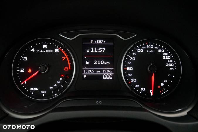 Audi A3 1.5 TFSI Sport S tronic - 9