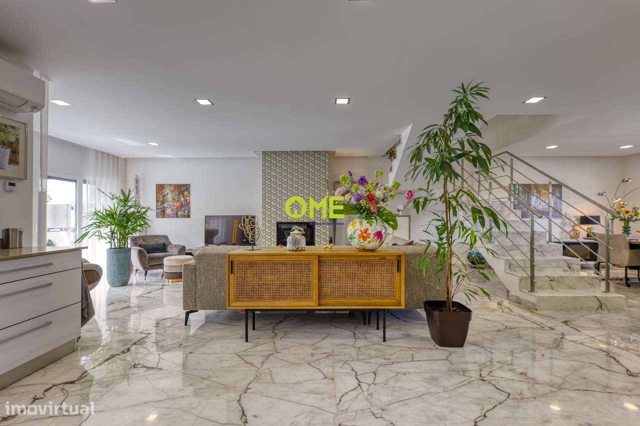 **Moradia T3 em Ourém - Luxo e Modernidade**-10