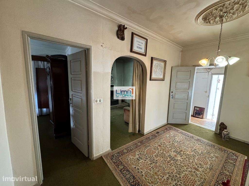 Moradia para renovar + 2 terrenos agrícolas - Batalha-8
