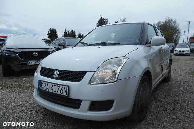 Suzuki Swift 1.3 Club - 2