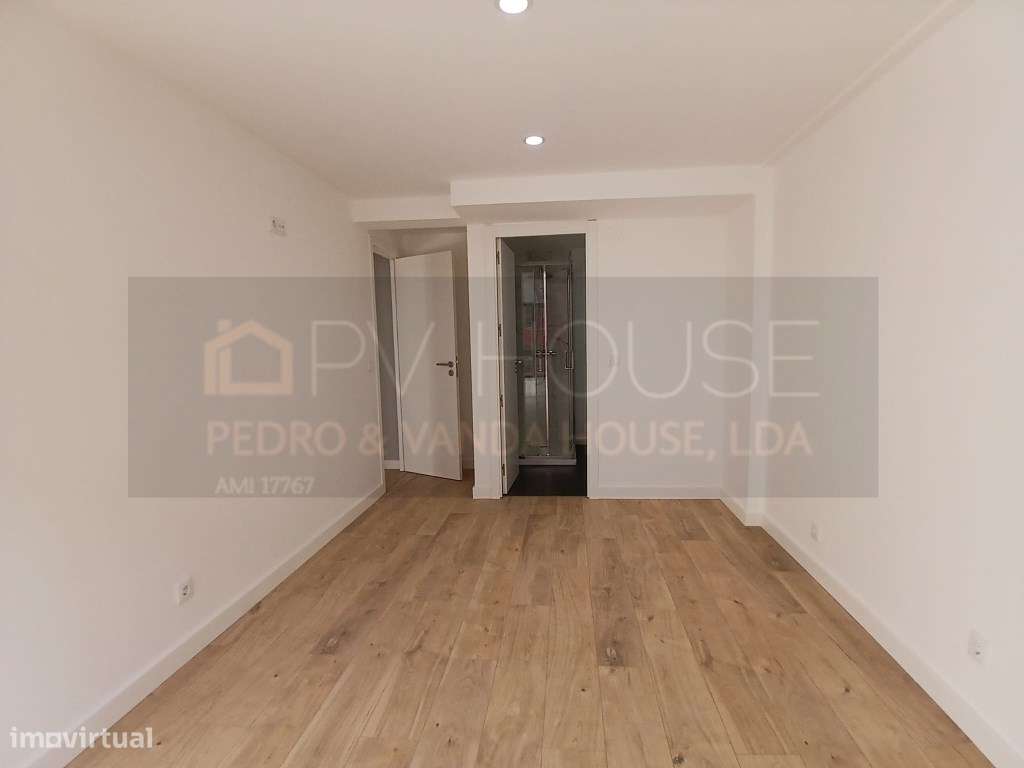 Apartamento T2+1 em Odivelas | Totalmente Remodelado-7