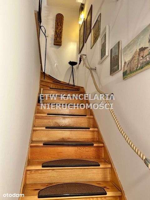 Klimatyczny dom w osiedlu Accord na Ursynowie-8