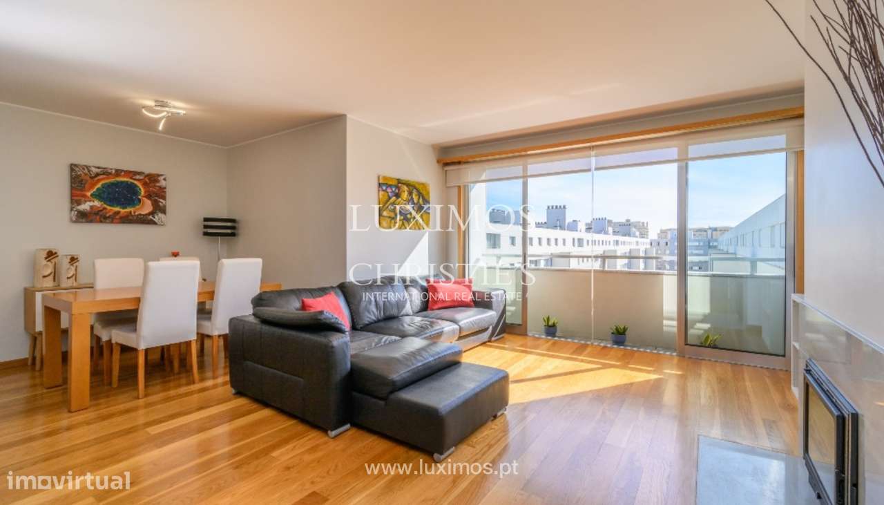 Penthouse T2 com varanda, para venda, em Matosinhos Sul - Grande imagem: 4/25