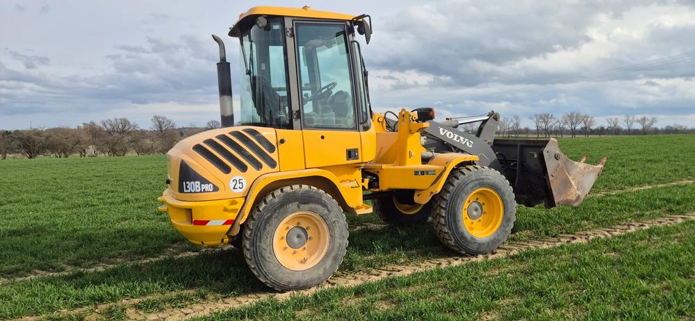 Volvo L30b l 30 b h g - 2012 rok, 1 właściciel 2012