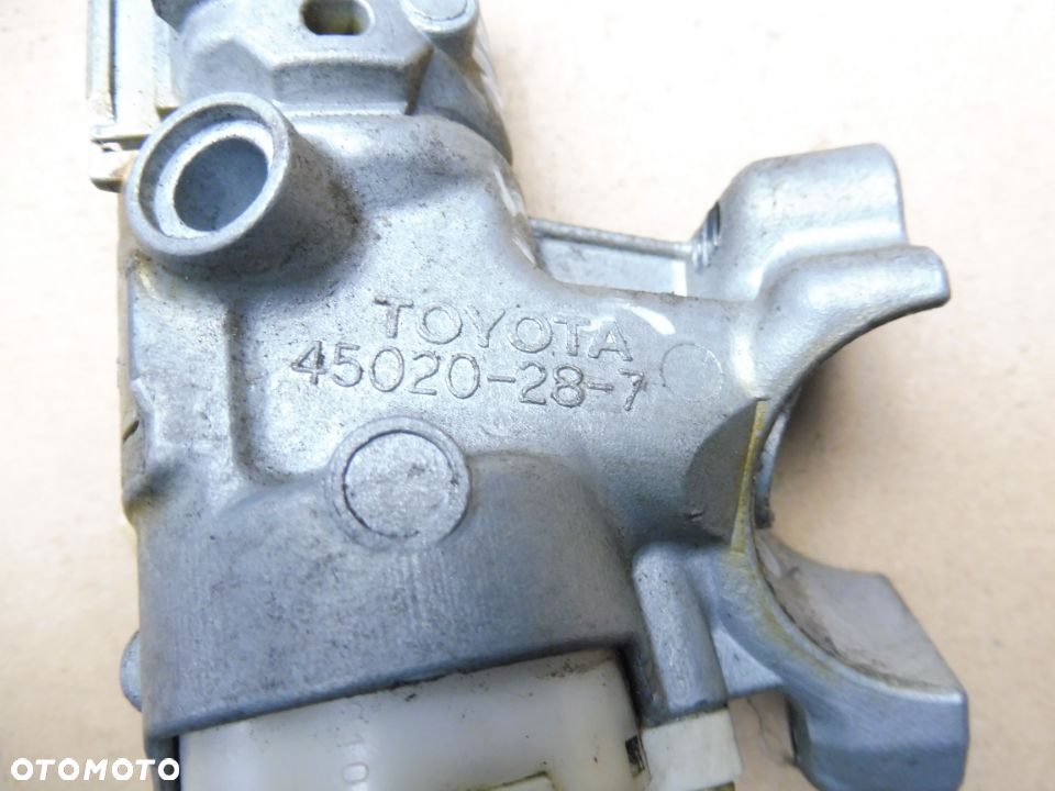 TOYOTA AVENSIS VERSO M20 AVENSIS T25 45020287 STACYJKA - 9