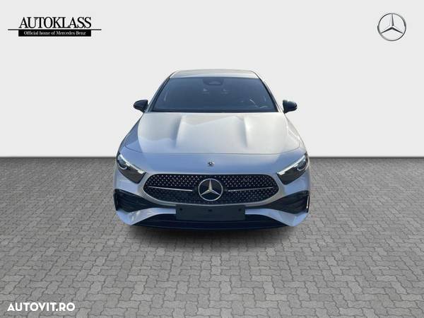 Mercedes-Benz A - 6