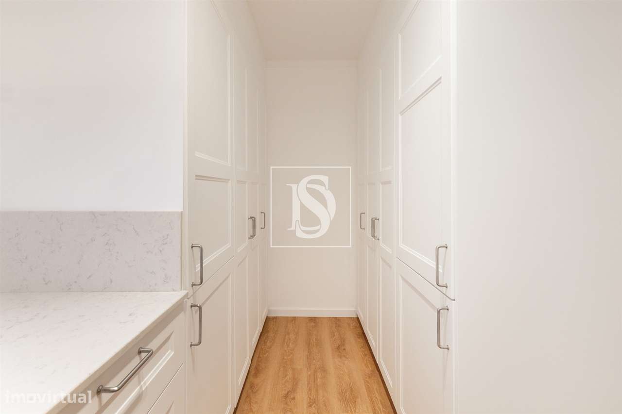 Apartamento T1 para venda mobiliado em Cascais com piscina e jardim-8