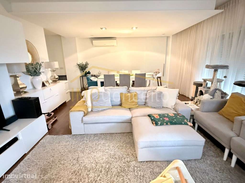 Apartamento T4 - Condomínio de Luxo - Torres Novas - Grande imagem: 4/43