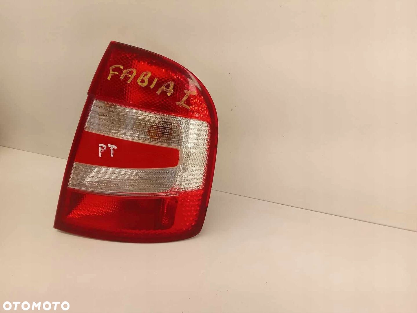 LAMPA PRAWA TYŁ TYLNA SKODA FABIA I 99-08 - 1