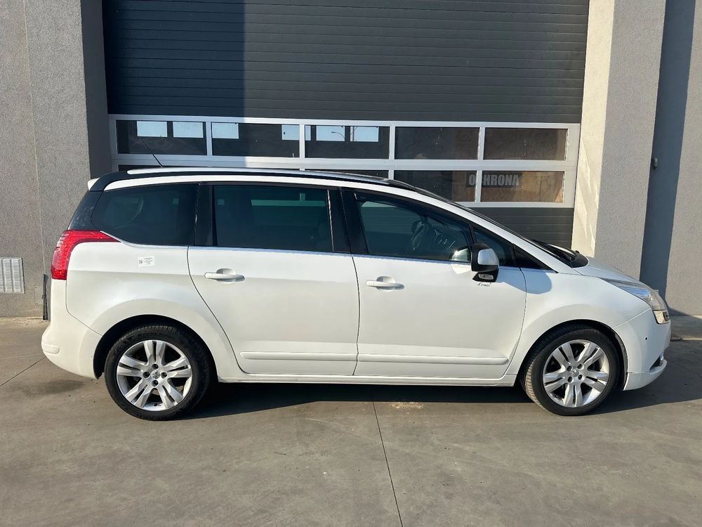Peugeot 5008 I (2009-2017) 2.0 HDi Allure 2012
