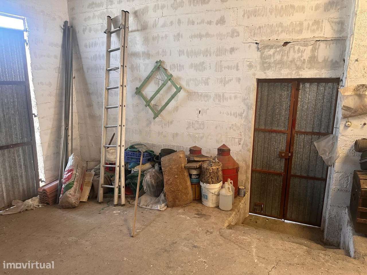 Moradia rústica com terreno no centro de Seda – Alter do Chão-44