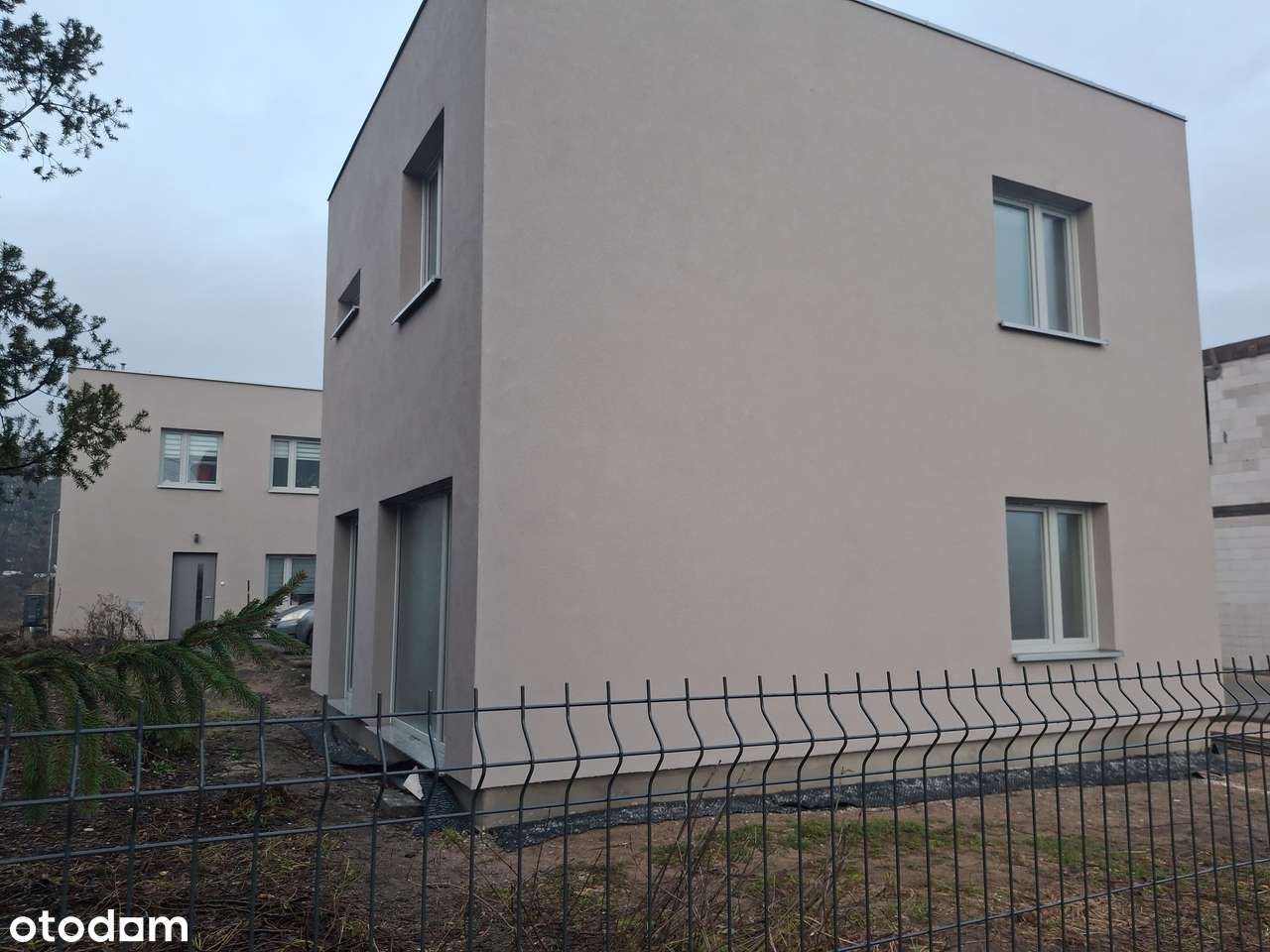 Sprzedam Nowoczesny DOM Prestiżowy w stanie deweloperskim NOWY !-8