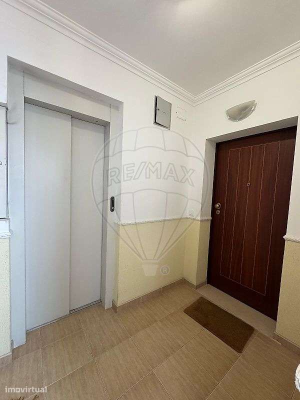 Apartamento T3 para arrendamento - Grande imagem: 2/24