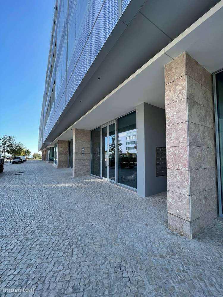 Exclusivo T4 no Prata Riverside Village-39