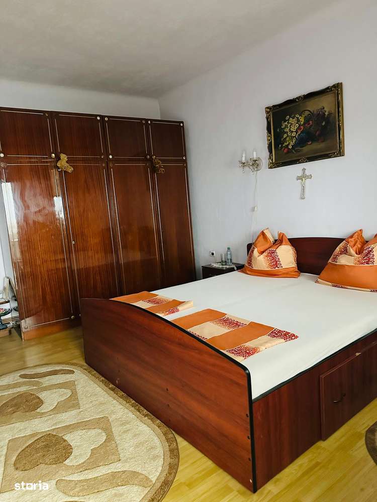 Casa de vanzare Centru, PRET: 180.000 EURO - Imagine principală: 4/20