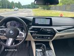 BMW Seria 5 520d M Sport - 8