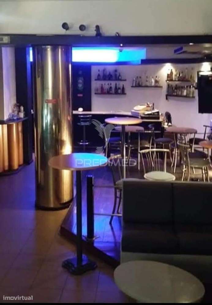 Trespasse – Café/Restaurante no Centro do Porto - Grande imagem: 2/9