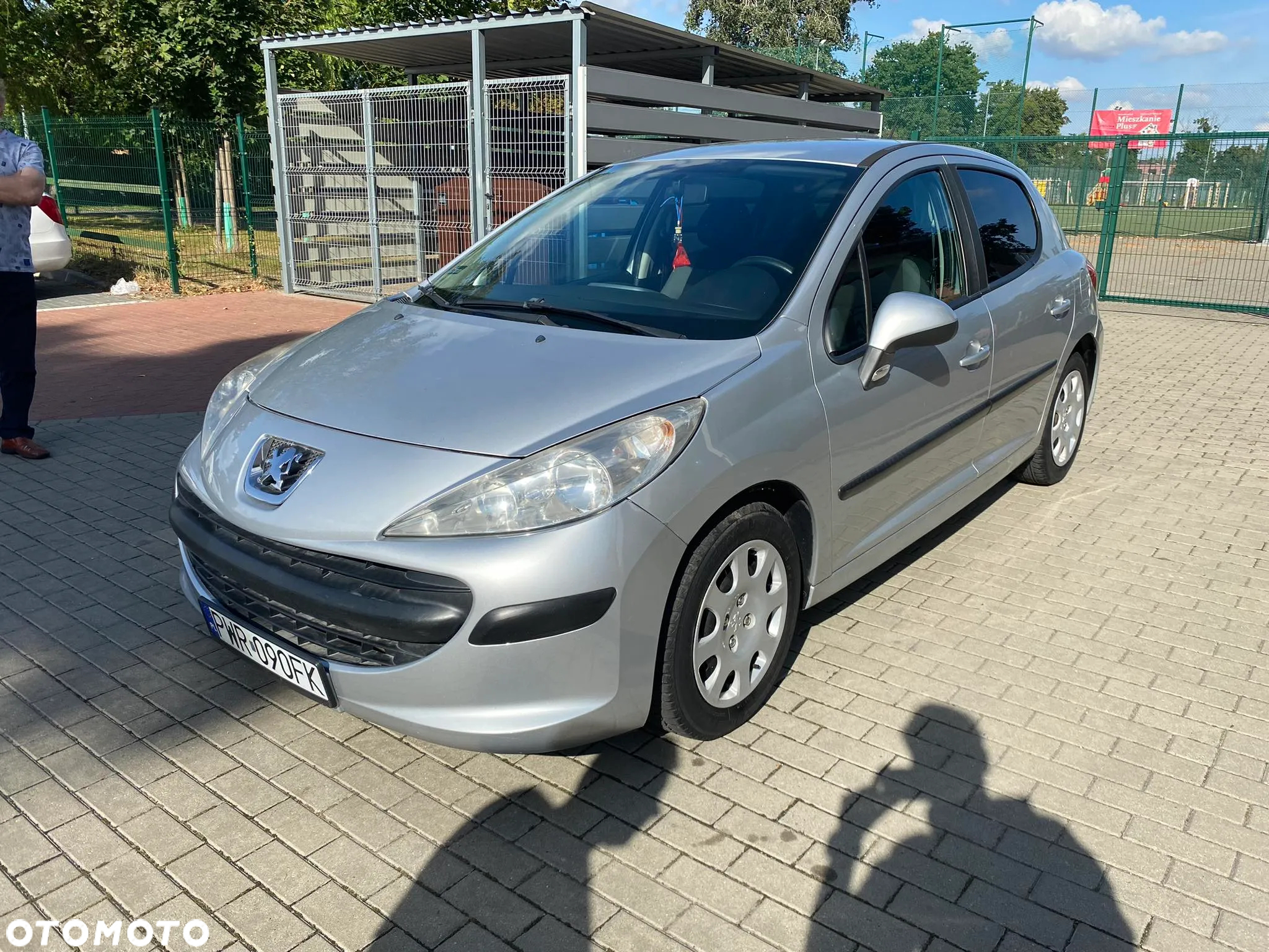 Peugeot 207 1.4 HDi Presence - 2