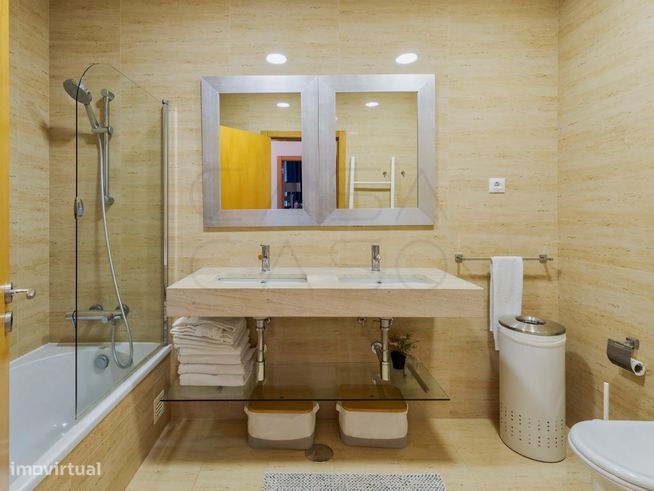 Moradia T5 de Luxo nas Amoreiras-28