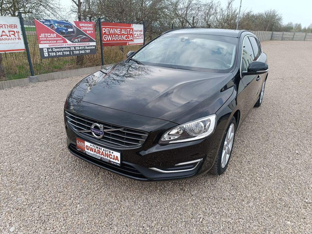 Volvo V60 I D2 Drive-E Summum 2017
