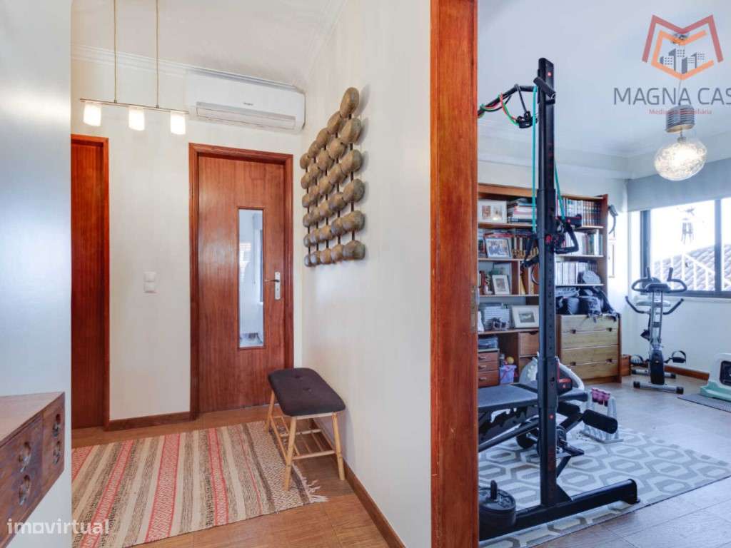 Moradia T10 com logradouro a 5 min da A5, a 7 min de carro da Nova ...-45