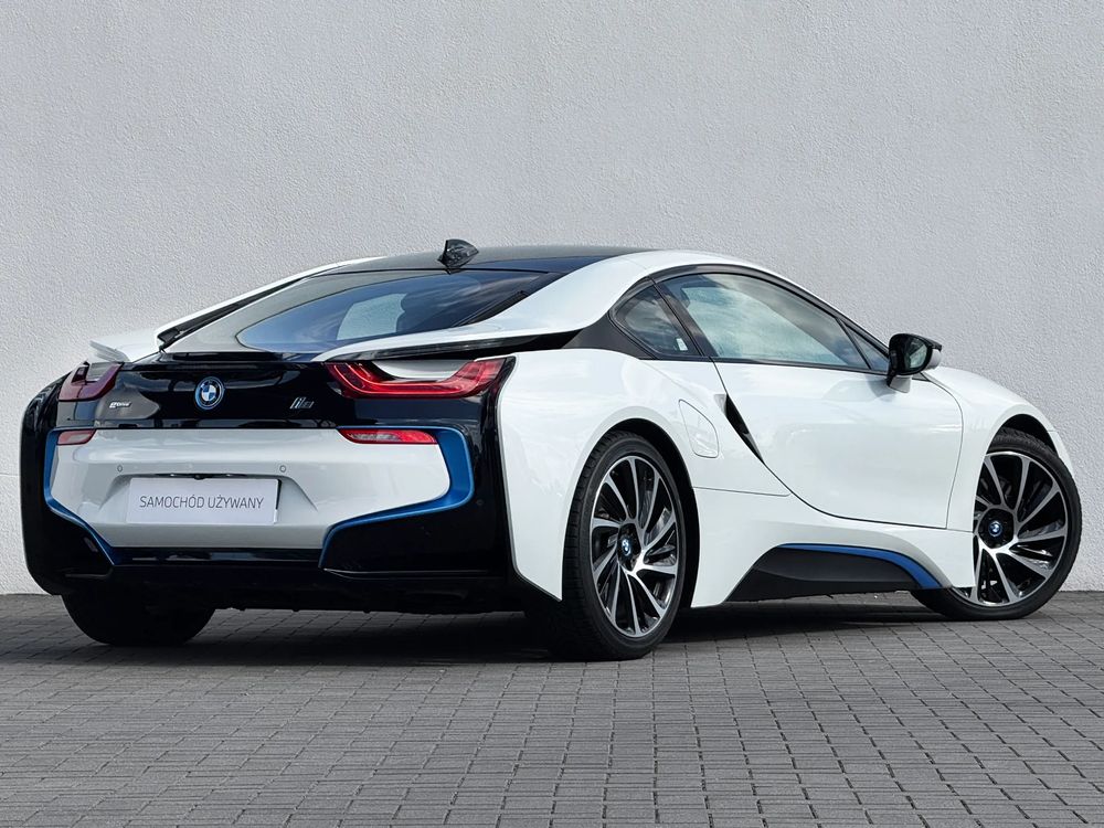 BMW I8 1.5 Hybryda 362 KM — zdjęcie 3