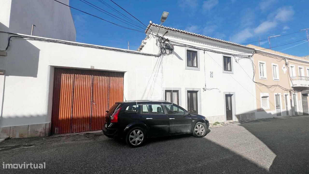 Moradia para recuperar com PIP aprovado para Prédio de 5 frações - Pen - Grande imagem: 2/5