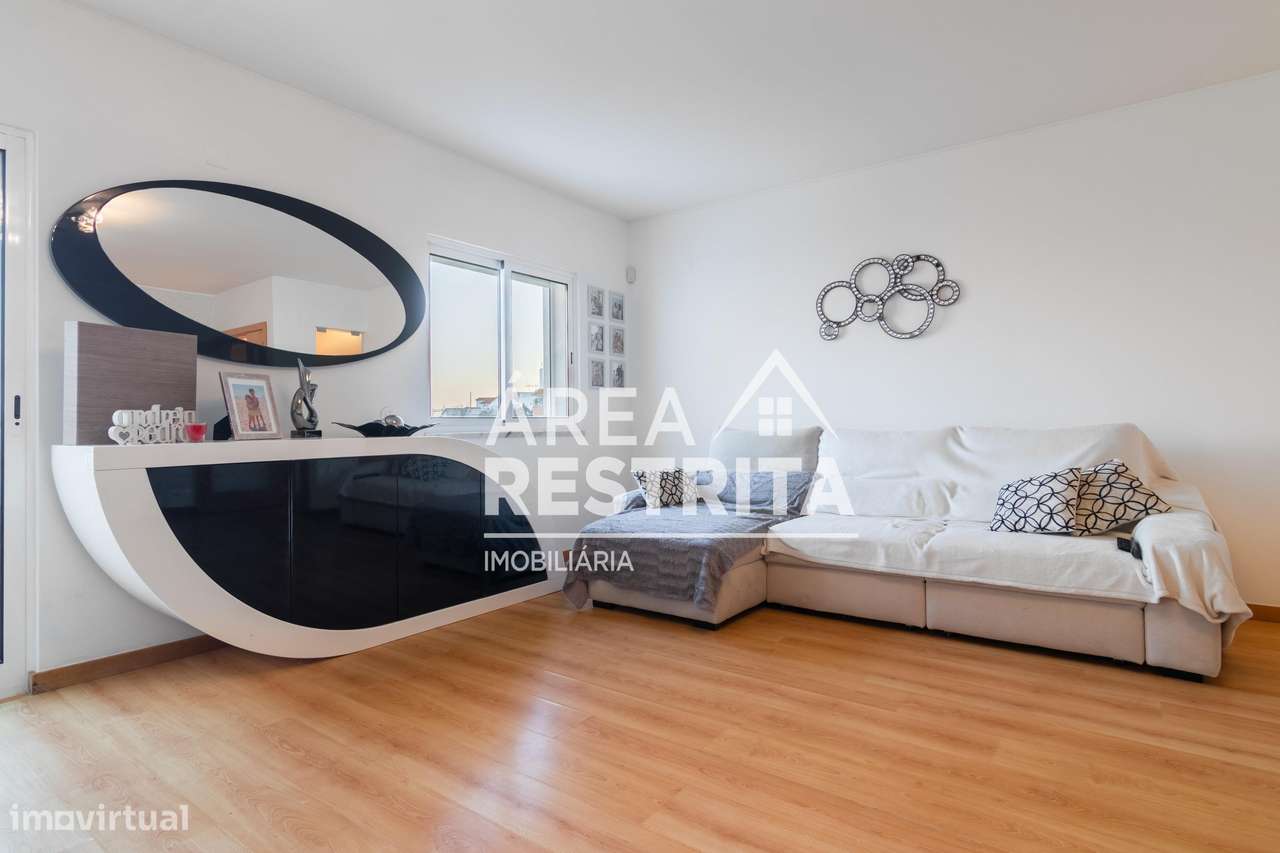 Apartamento T3 num Rc com vista Rio, em Alto do Seixalinho, Barreiro-17