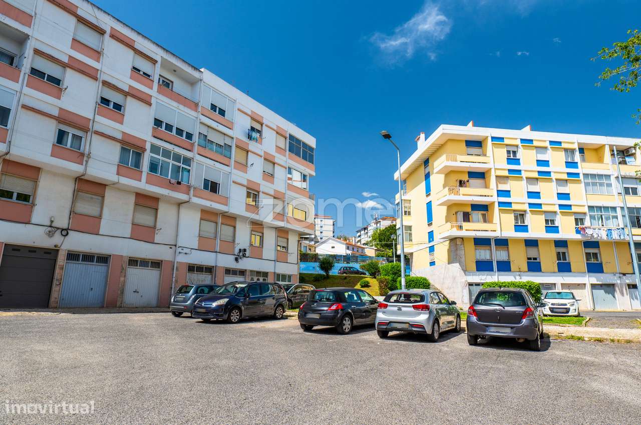 Apartamento T2 à venda em Queluz-8