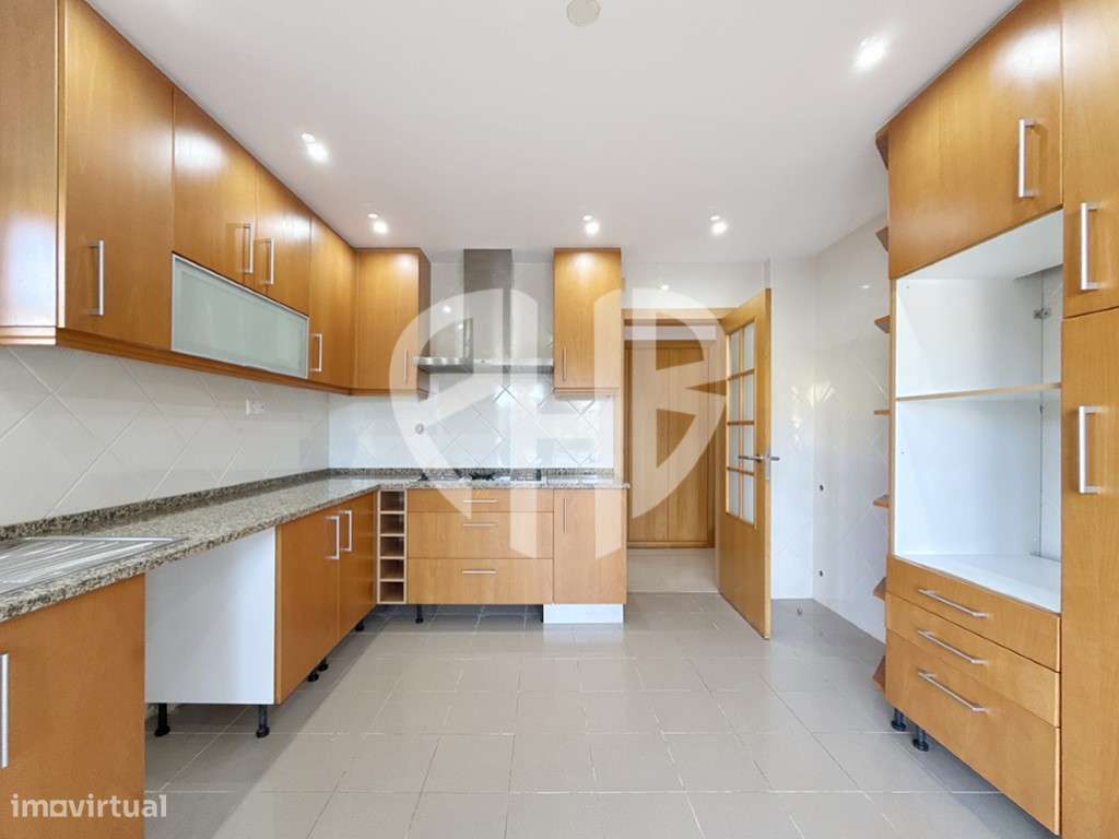 Moradia Geminada T4 // Condominio - Aldeia de Irmãos / Azeitão-9