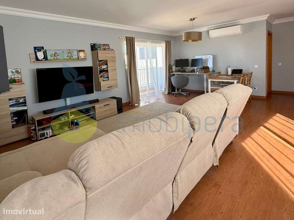 VENDE SE APARTAMENTO T2 MODERNO EM TUNES - Grande imagem: 5/13