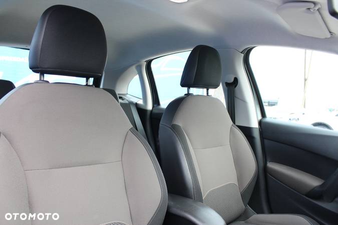 Citroën C3 HDi 70 FAP Business Class - 17