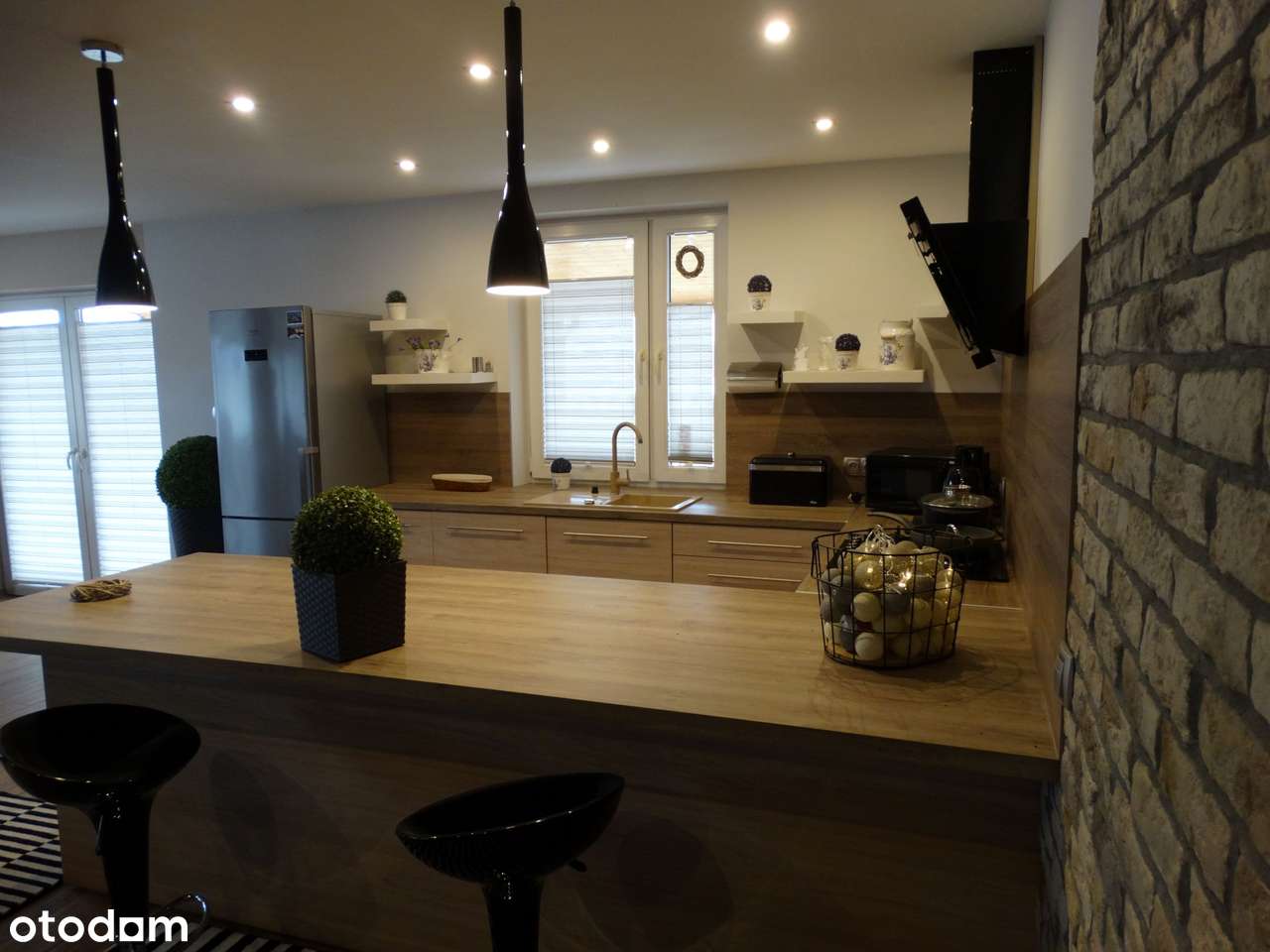 Dom wolnostojący blisko lasu-3