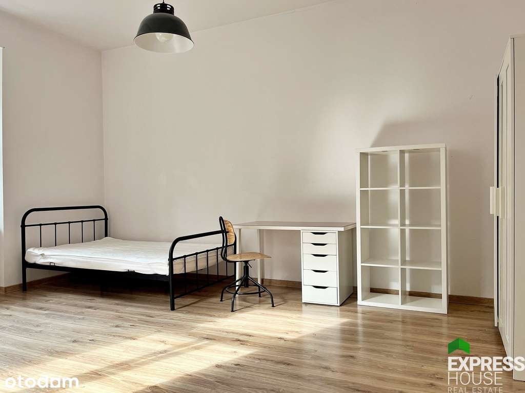 3pok. mieszkanie przy Placu Wolności - Pełny obrazek: 4/8