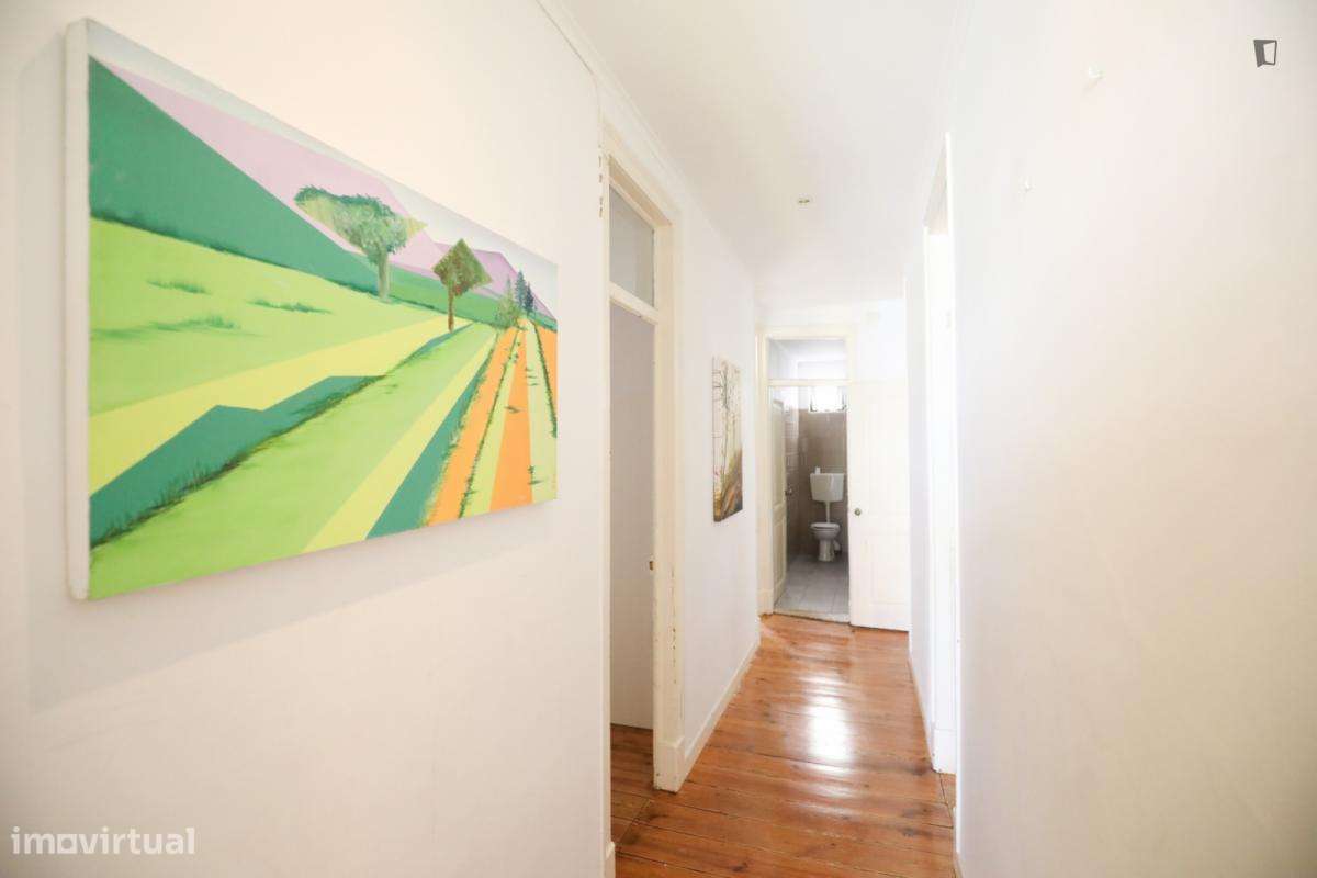 Quarto - localizado em Arroios Lisbon - Grande imagem: 2/8