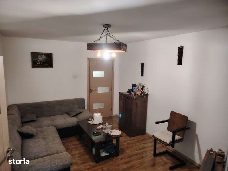 Vand apartament 3 camere Drumul Taberei