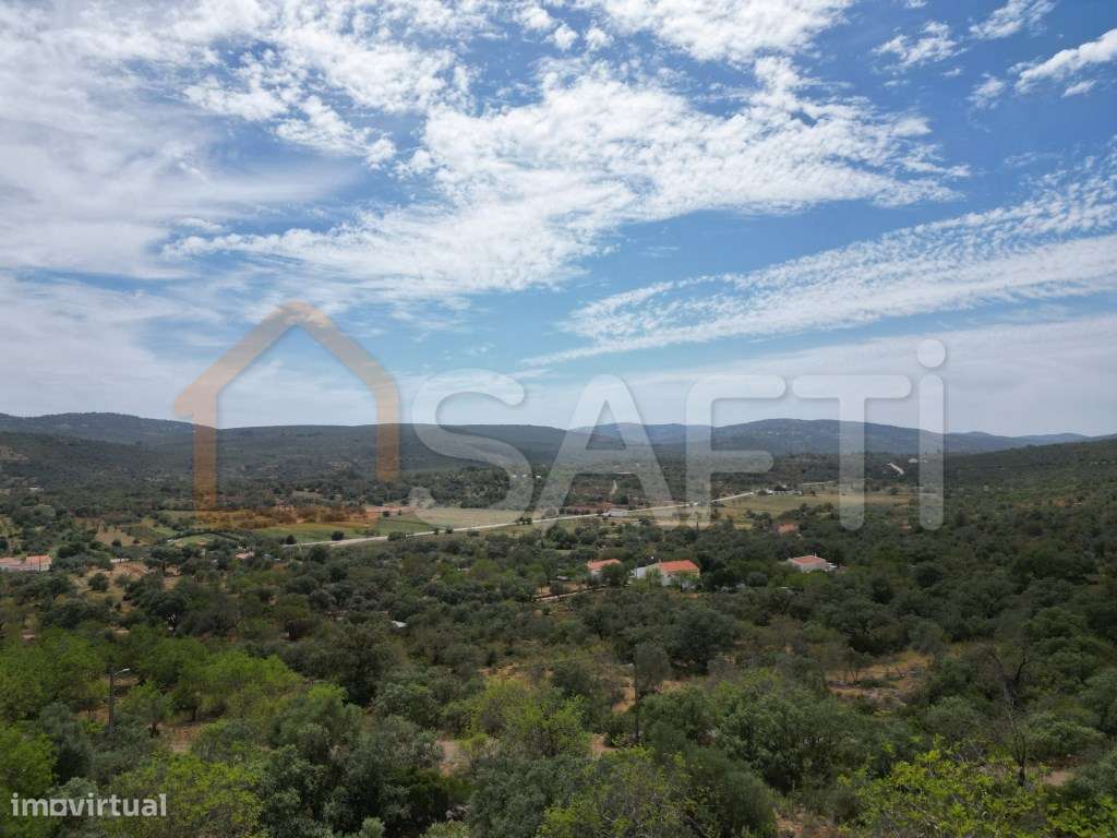 Magnífico Terreno com licença concedida para construção de uma ou d... - Grande imagem: 3/23