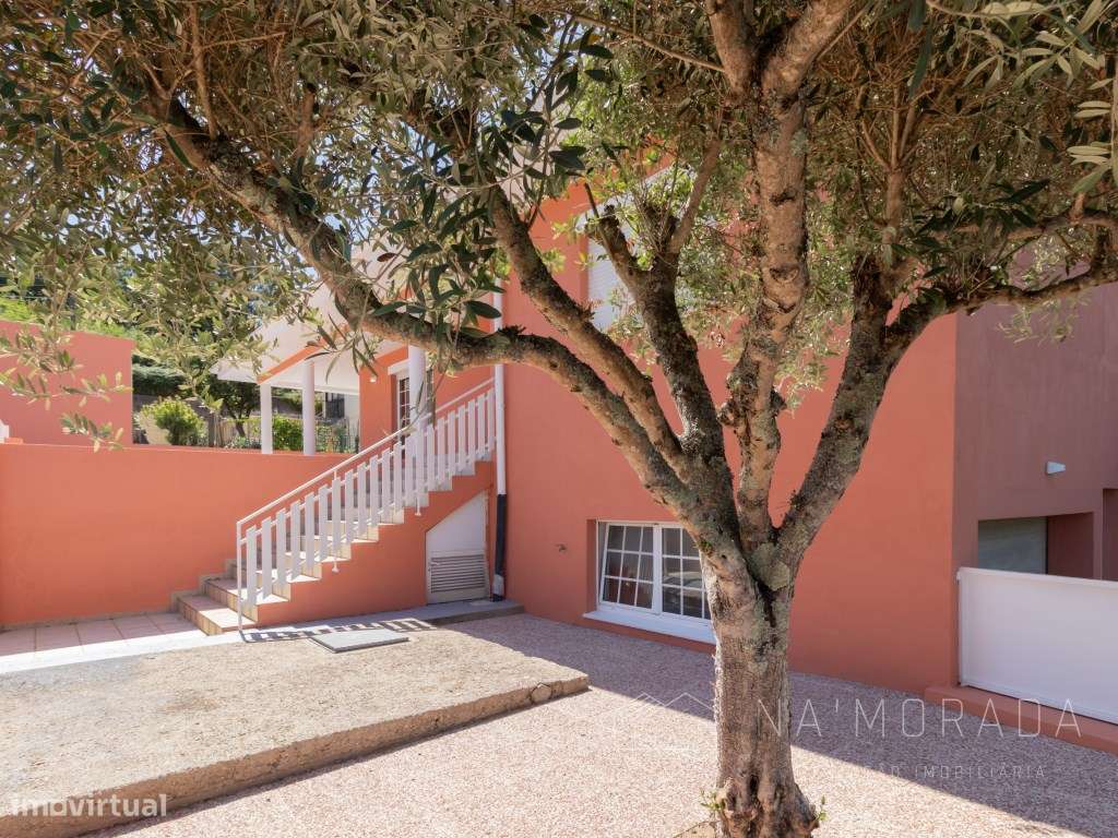 MORADIA UNIFAMILIAR T3+1 COM JARDIM EM CANEDO-29