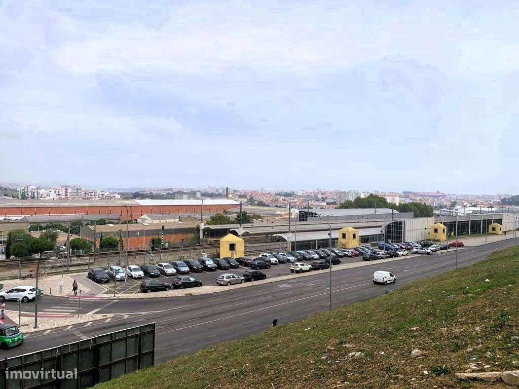 Imóvel em Águas Livres, Amadora | Oportunidade de investimento - Grande imagem: 5/9