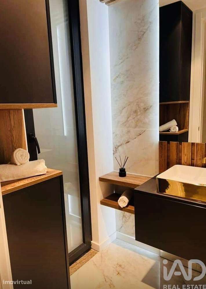 Casa / Villa T3 em Santo António da Charneca de 180,00 m2 - Grande imagem: 5/8