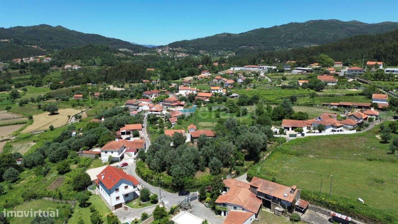 Moradia Isolada em pedra para restauro, Navió - Grande imagem: 3/18