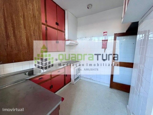 Apartamento T4 | Centro do Porto | Rua Gonçalo Cristóvão | ao Metro...