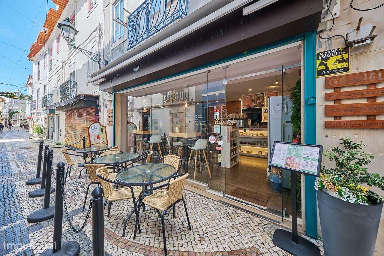 Raro | Oportunidade de investimento | T1 + Loja | Centro Histórico - Grande imagem: 2/27