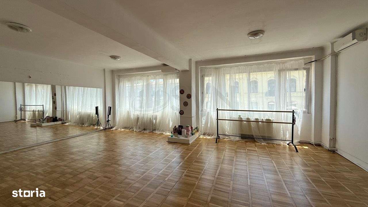 Universitate - spatiu birouri 1100 mp - Imagine principală: 4/12