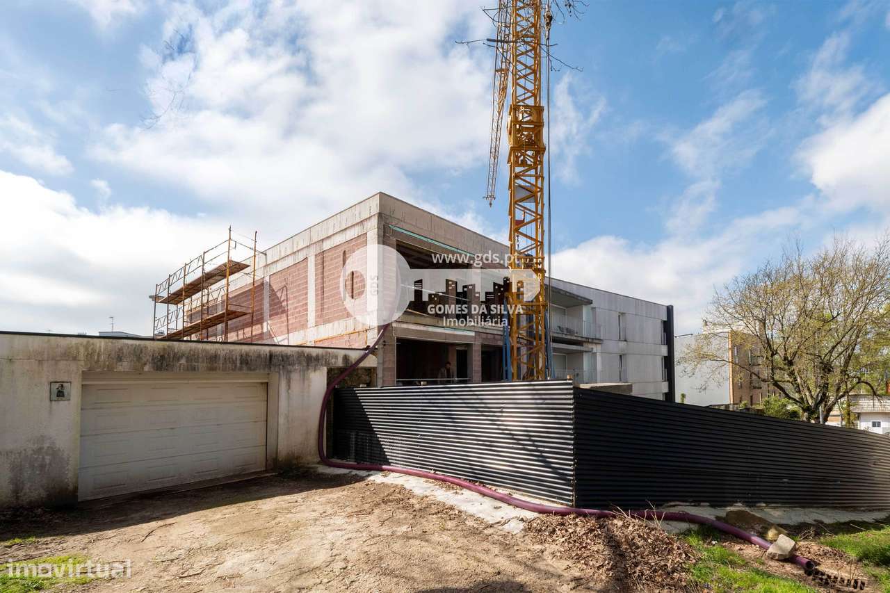 Apartamento T1 novo, no Edifício da Sé, em Braga - Grande imagem: 4/11