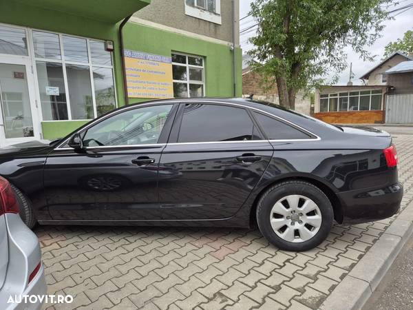 Audi A6 Avant 2.0 TDI Multitronic - 5